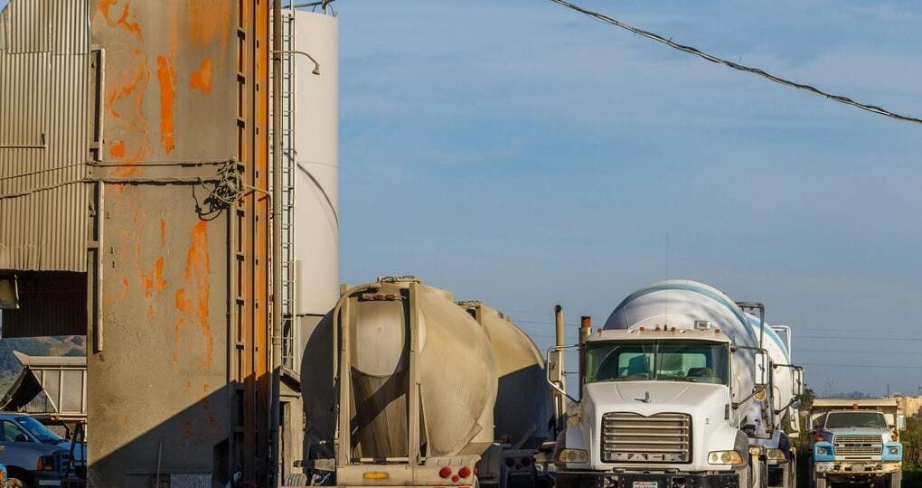 Improve logistics with advanced transportation monitoring in Texas